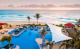 Gr Solaris Cancun